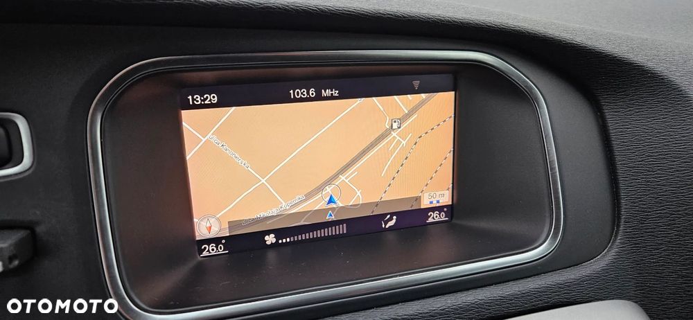 Volvo V40 D2 Geartronic - 32