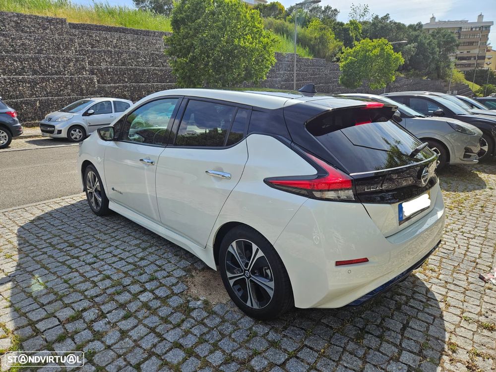 Nissan Leaf N-Connecta Two Tone - 21