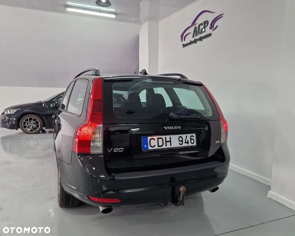 Volvo V50 D5 - 8