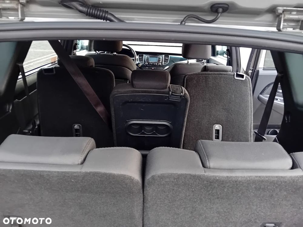 Kia Carens 1.6 GDI L 7os - 32