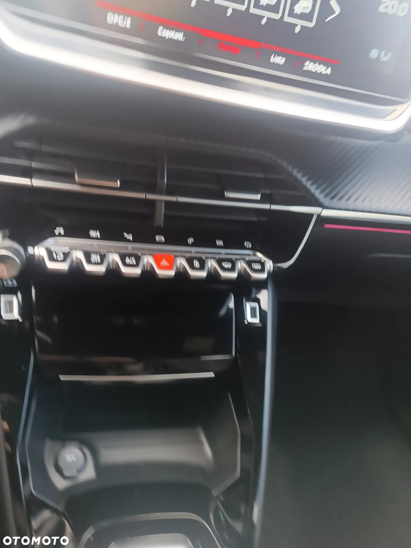 Peugeot 2008 - 36