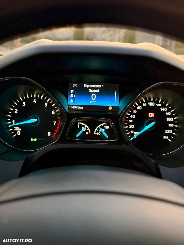 Ford Focus 1.5 EcoBoost Start-Stopp-System Titanium - 11