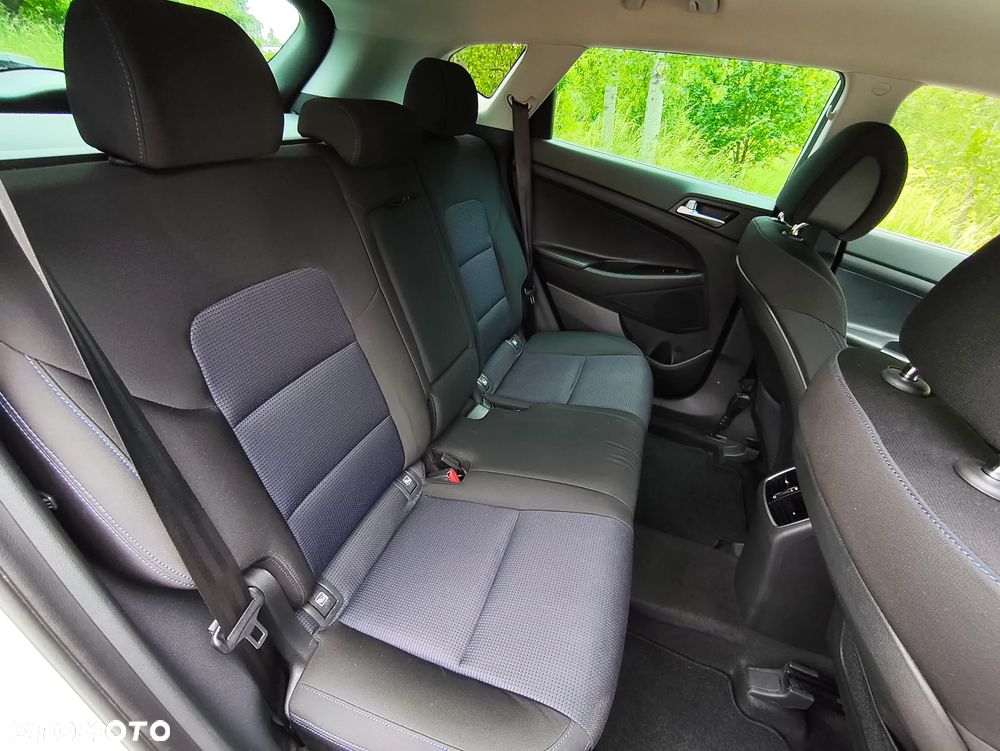 Hyundai Tucson blue 1.7 CRDi 2WD Passion - 13
