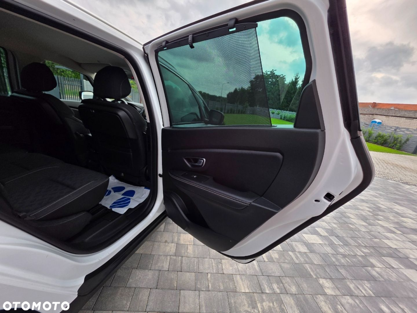 Renault Grand Scenic - 20