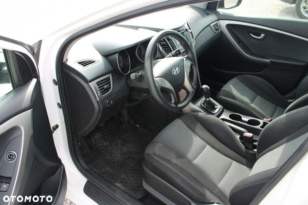 Hyundai i30 - 13