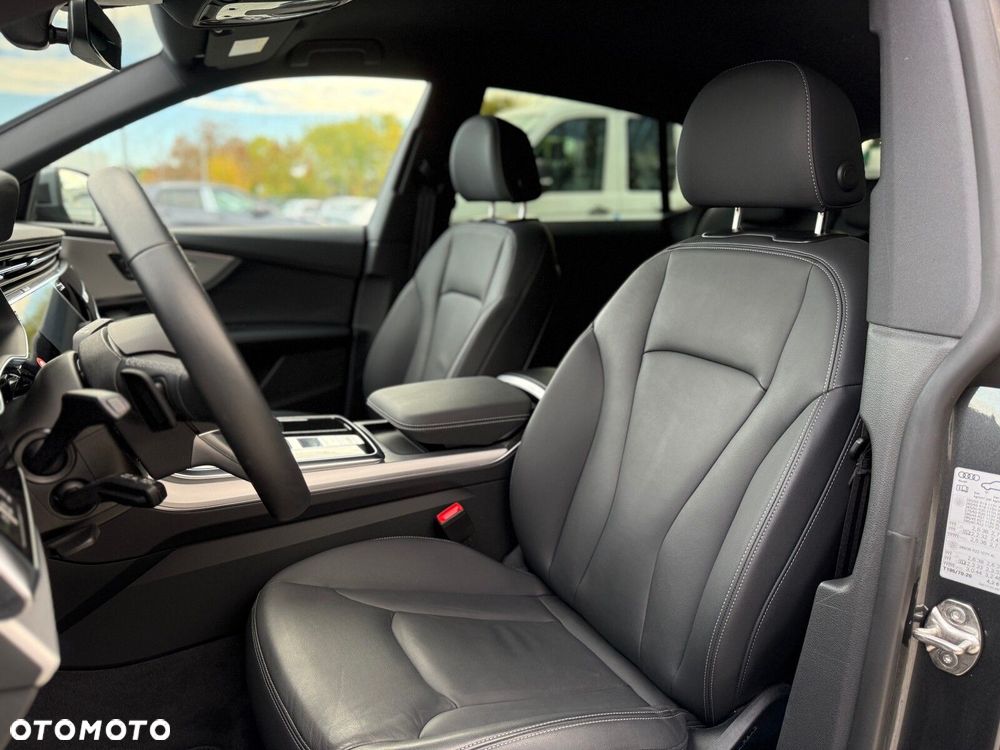 Audi Q8 - 22