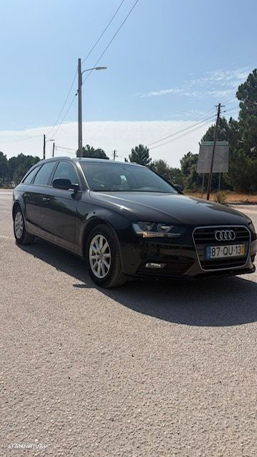 Audi A4 Avant 2.0 TDI Business Line Sport - 2