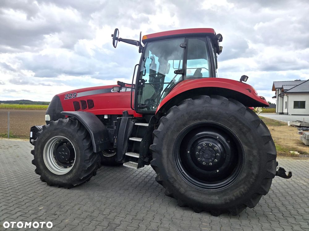 Case IH Magnum 225 2008 Rok, Nie Malowany, Stan Idealny - 8