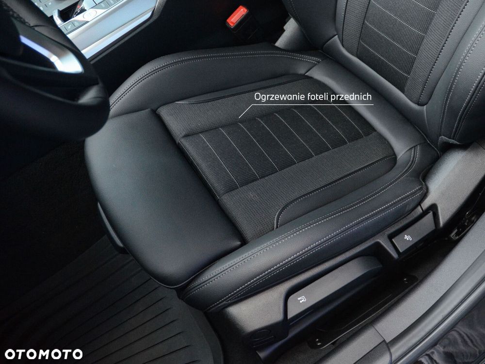BMW Seria 3 318i - 24