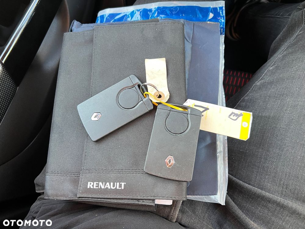 Renault Captur TCe 120 EDC Helly Hansen - 29
