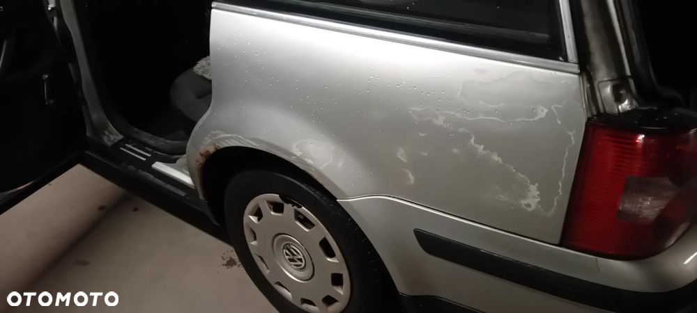 Volkswagen Passat 1.9 TDI Basis - 8