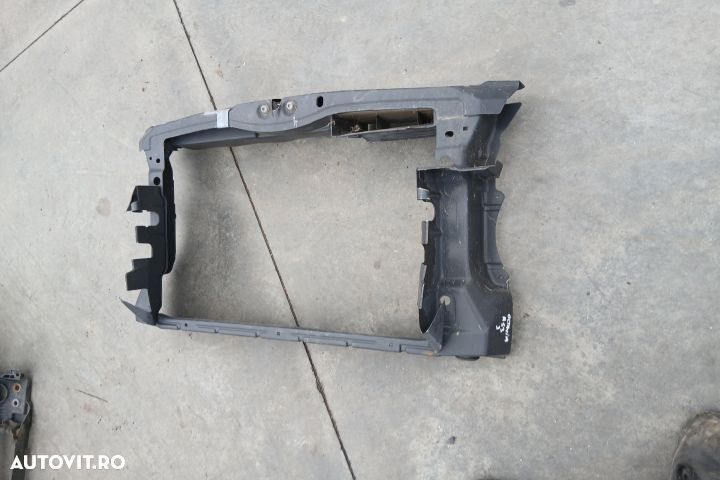 Trager / Calandru 1Z0010409T 1Z0121285F 1Z0010409T 1Z0121285F Skoda O - 2