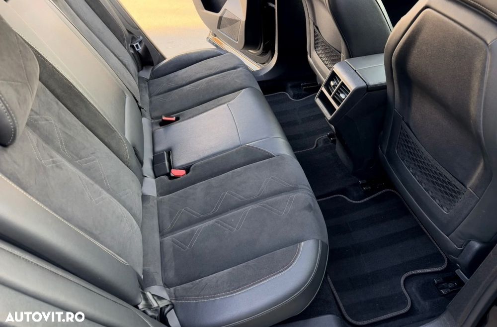 DS Automobiles DS 7 Crossback - 11