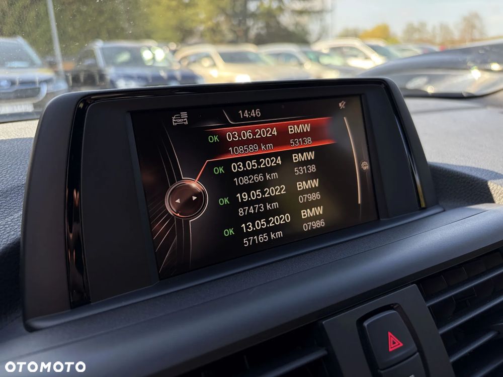 BMW Seria 1 118d Sport Line - 38