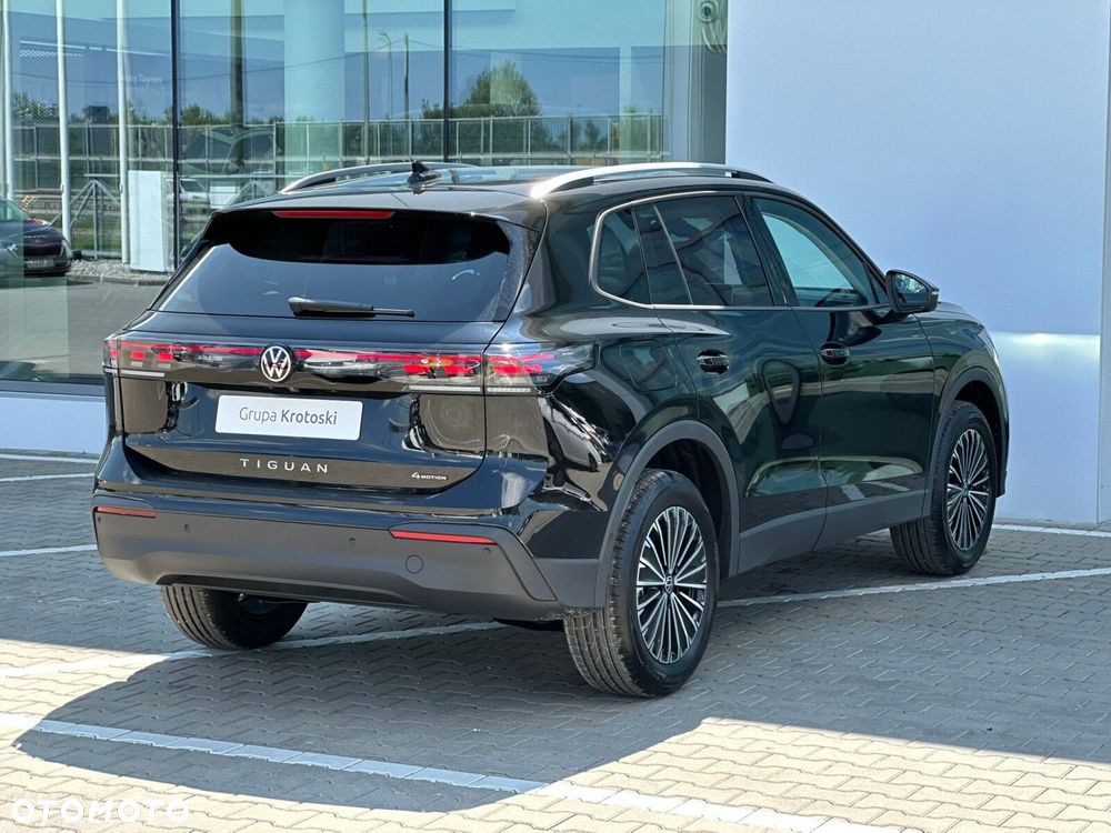 Volkswagen Tiguan - 6
