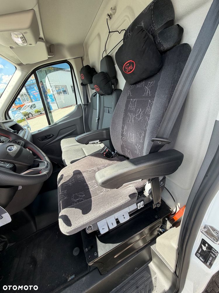 Ford Transit - 7