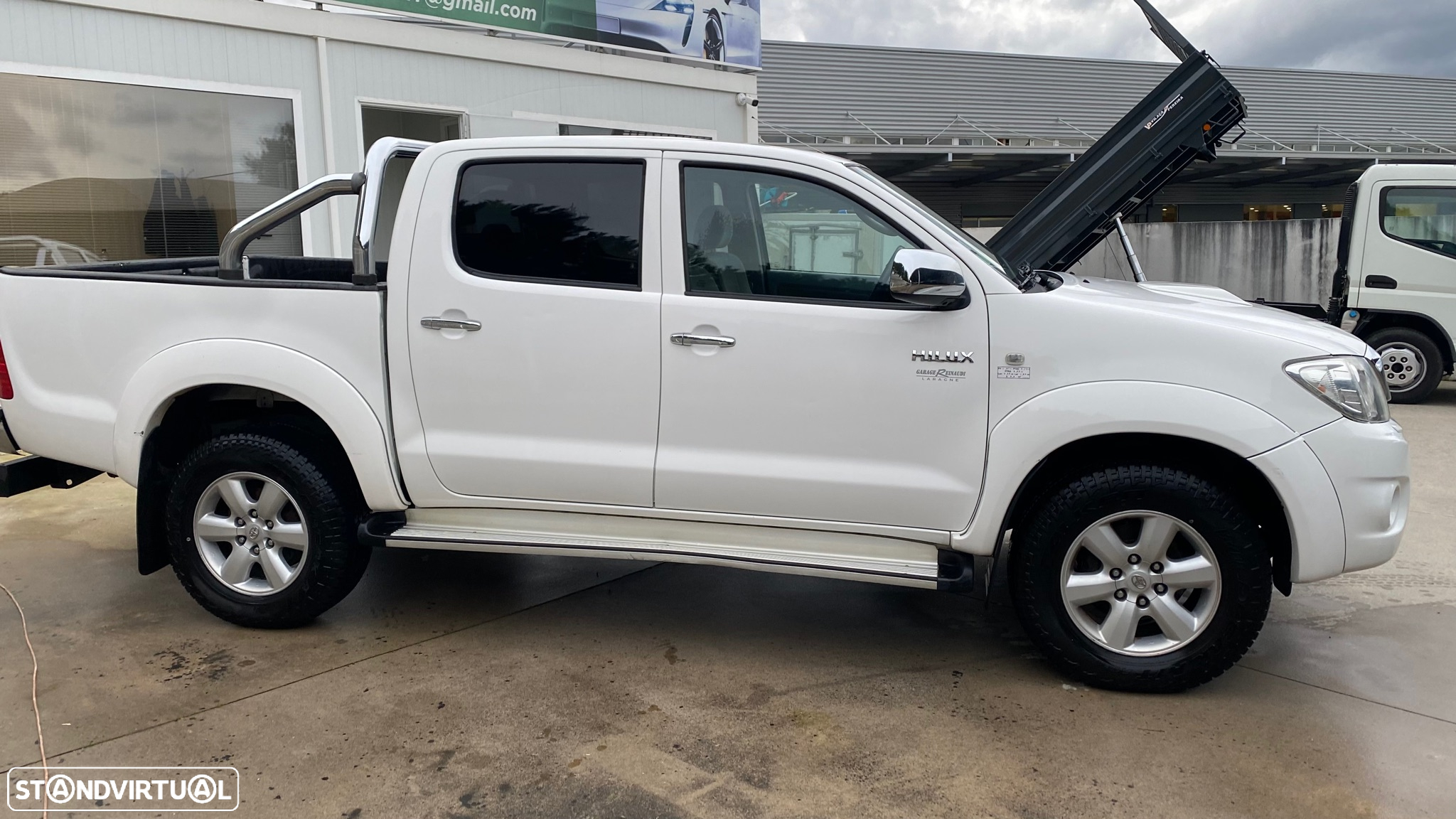 Toyota Hilux 3.0 D-4D 4WD CD Tracker - 8