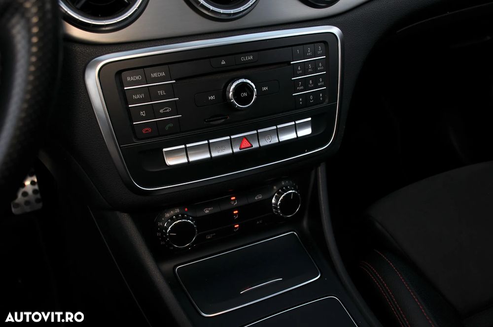 Mercedes-Benz CLA - 13