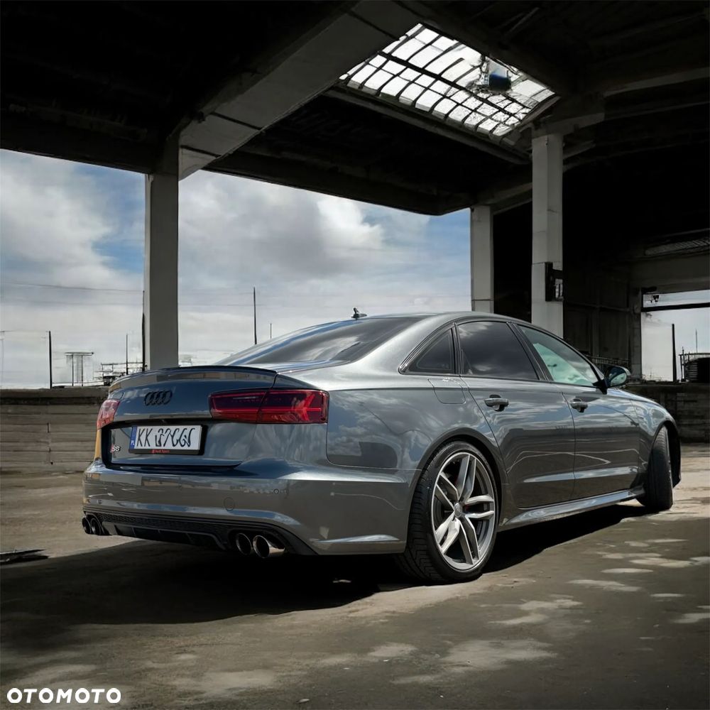 Audi S6 Limousine - 5