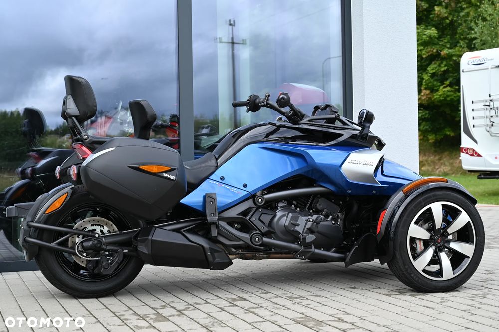 Can-Am Spyder - 3