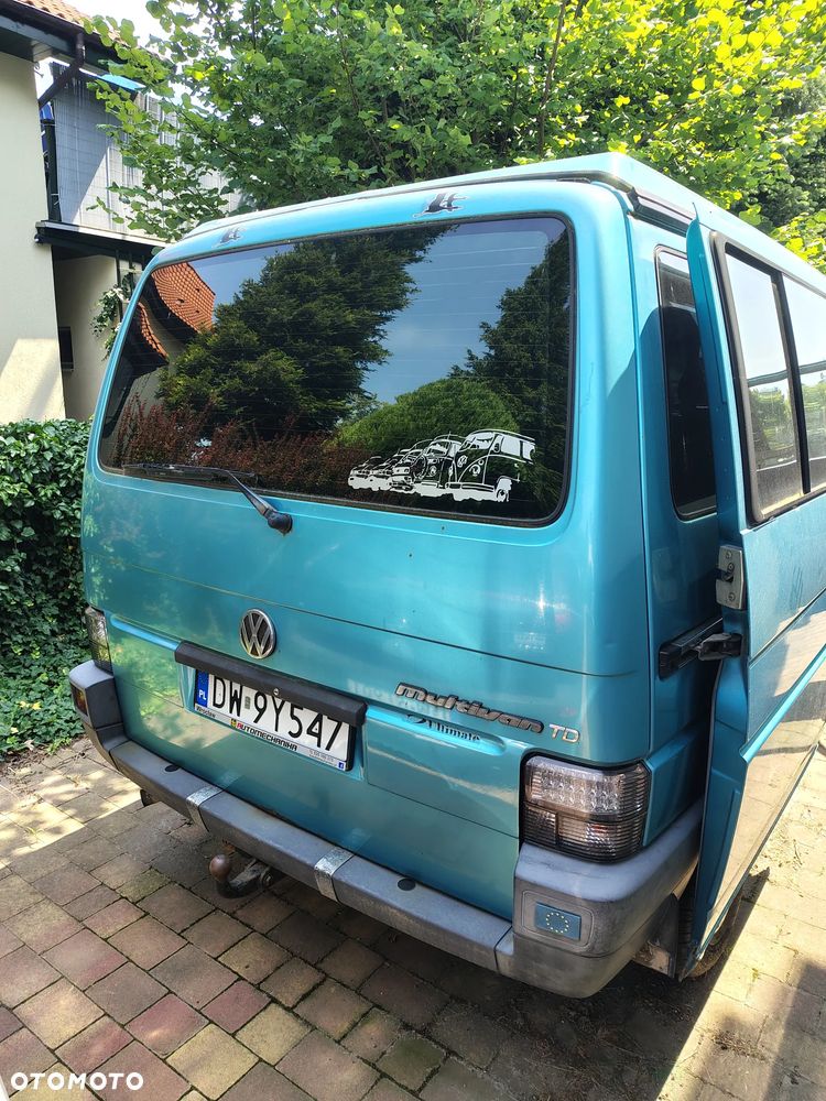 Volkswagen Multivan - 5