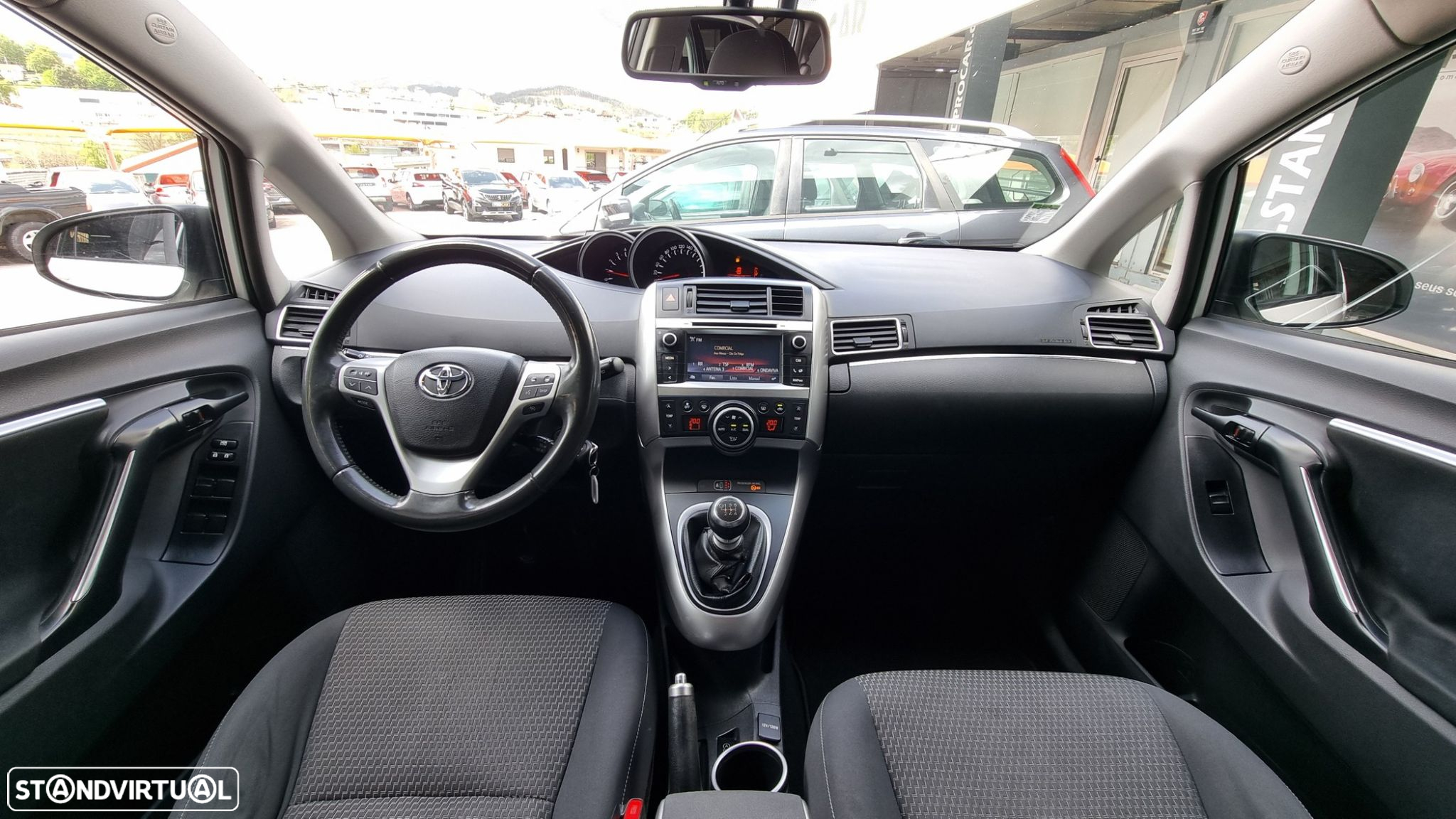 Toyota Verso 1.6 D-4D Comfort - 6
