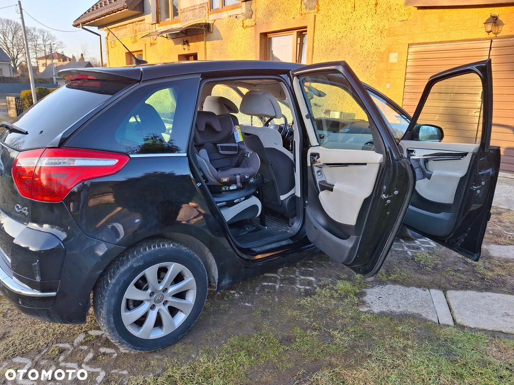 Citroën C4 Picasso 2.0 HDi FAP Exclusive - 6