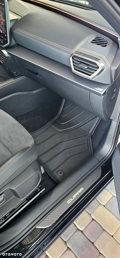 Cupra Formentor 1.5 eTSI mHEV DSG - 9