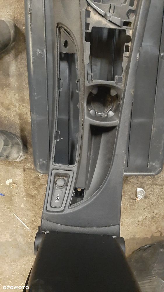 BMW 1 E87 PODŁOKIETNIK TUNELŚRODKOWY 7122231 - 4