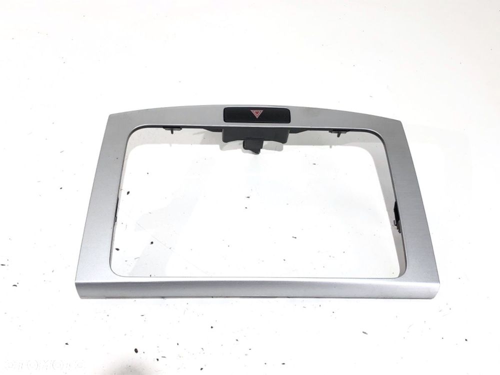 LISTWY DEKOR KONSOLI - 315.00 PLN - VW PASSAT B7 Variant (365) 2010 - 2015 1.8 TSI 118 kW [160 KM] - 12