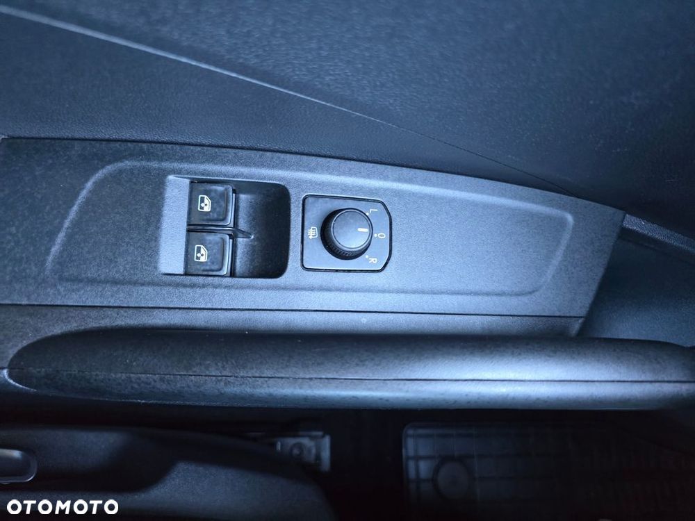 Skoda Fabia 1.0 Ambition - 22