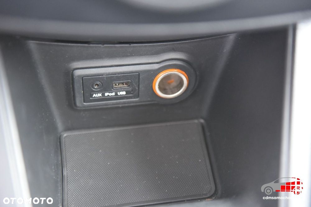 Kia Venga - 28