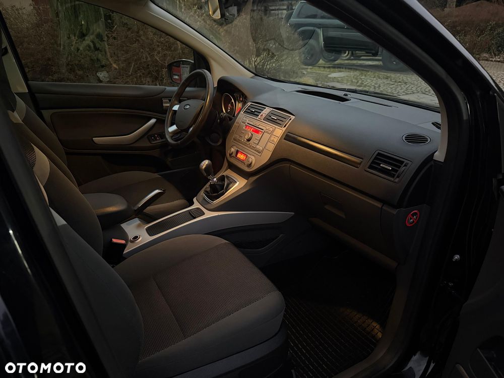 Ford Kuga 2.0 TDCi 4x4 Trend - 10