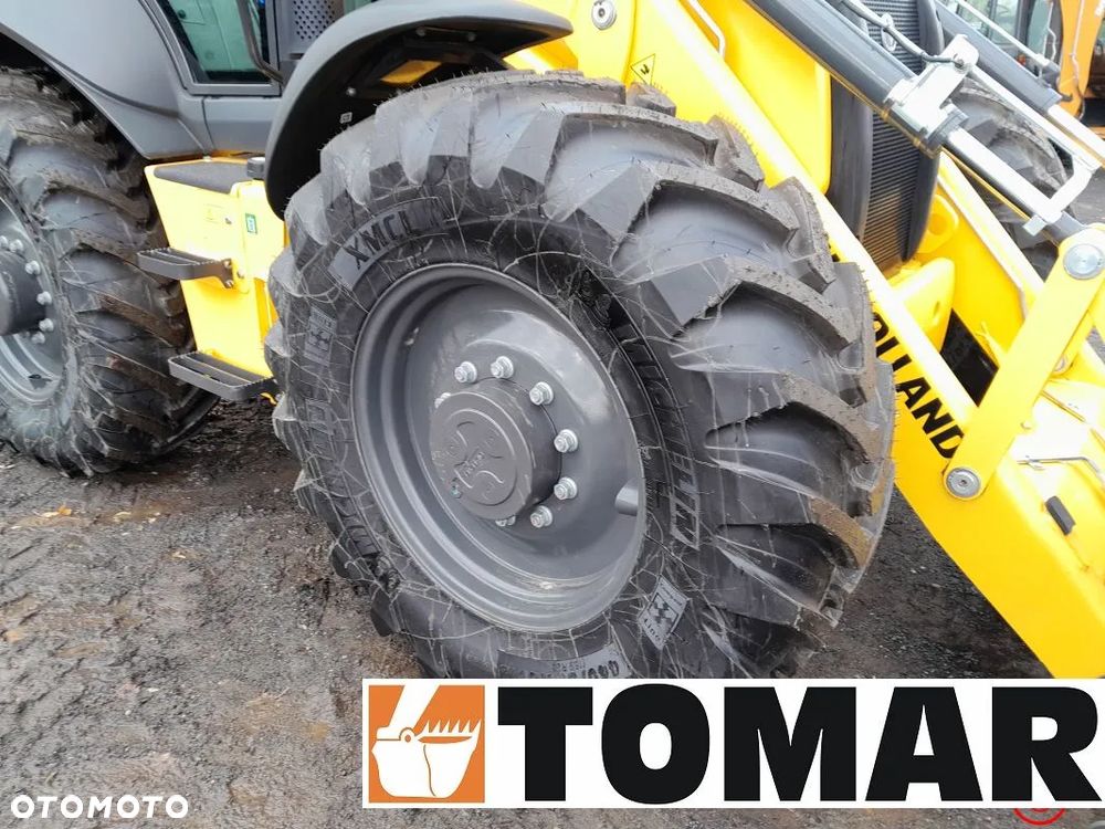 New Holland B 115 D 2025R JOYSTICK KLIMATYZACJA - 18