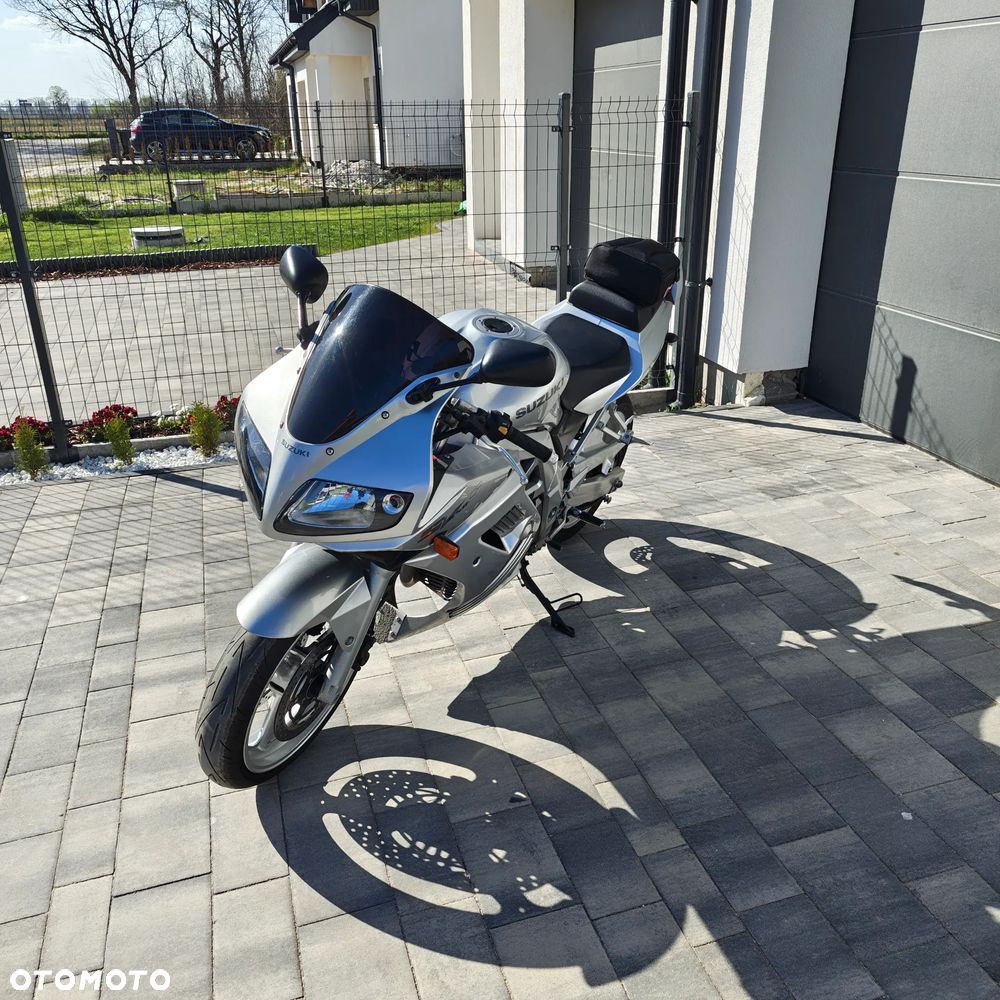 Suzuki SV - 3