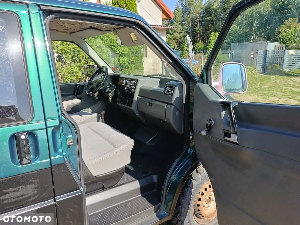 Volkswagen Transporter L - 11
