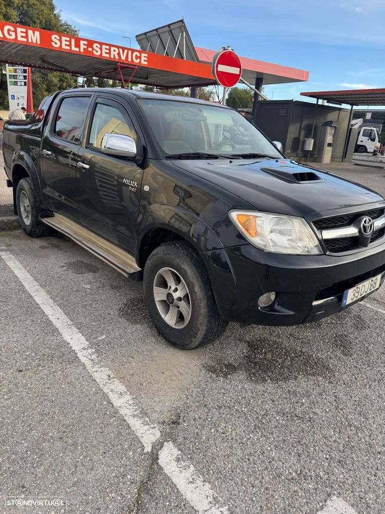 Toyota Hilux - 5