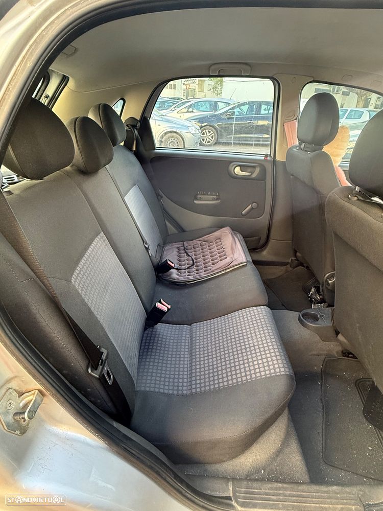 Opel Corsa 1.2 Twinport Silver - 6