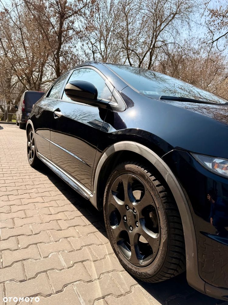 Honda Civic 1.8i-VTEC Sport - 10