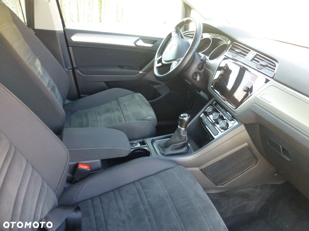 Volkswagen Touran 2.0 TDI BMT Comfortline - 7
