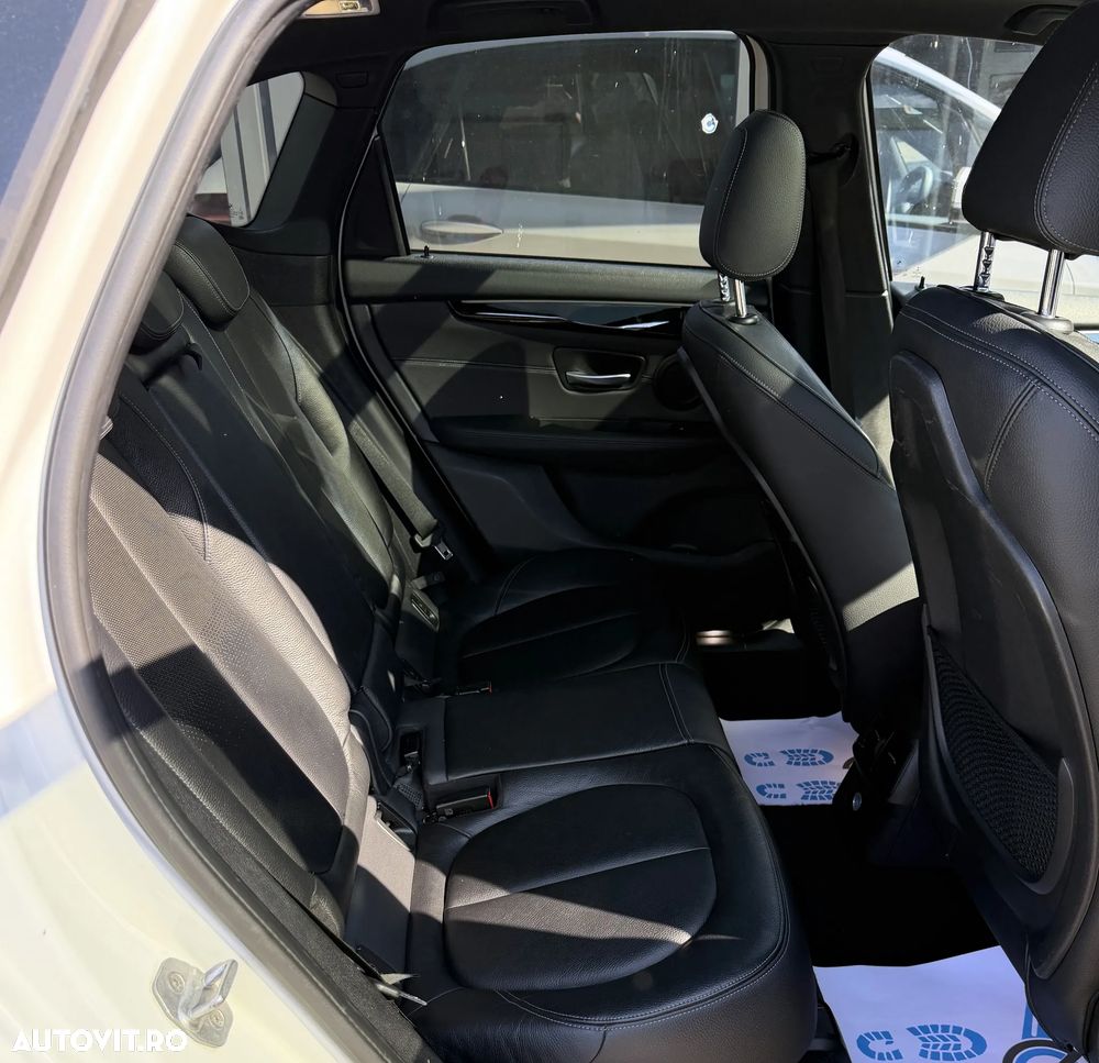 BMW Seria 2 220d Aut. M Sport - 8