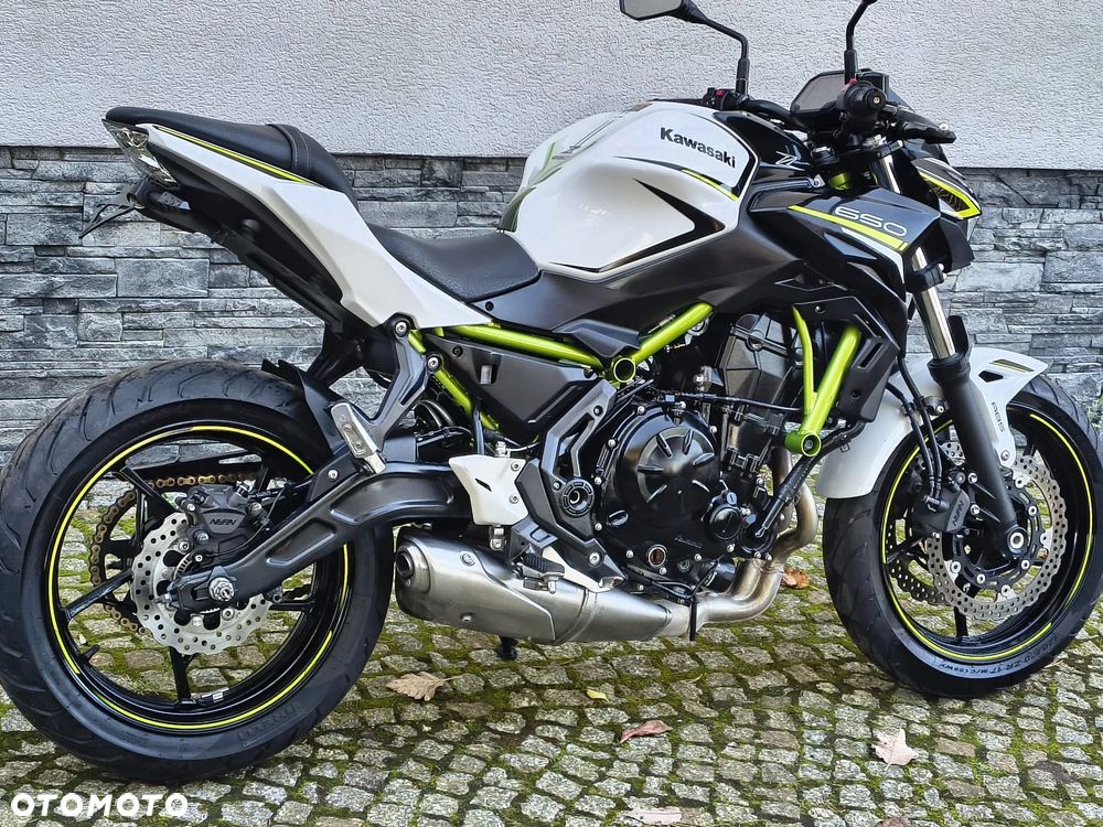 Kawasaki Z 650 - 5