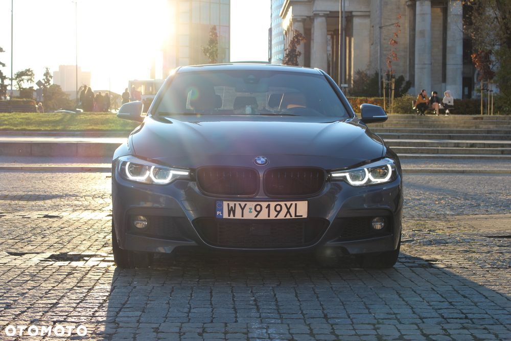 BMW Seria 3 330i xDrive Edition Luxury Line Purity - 5