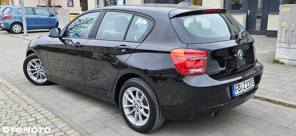 BMW Seria 1 116i - 29