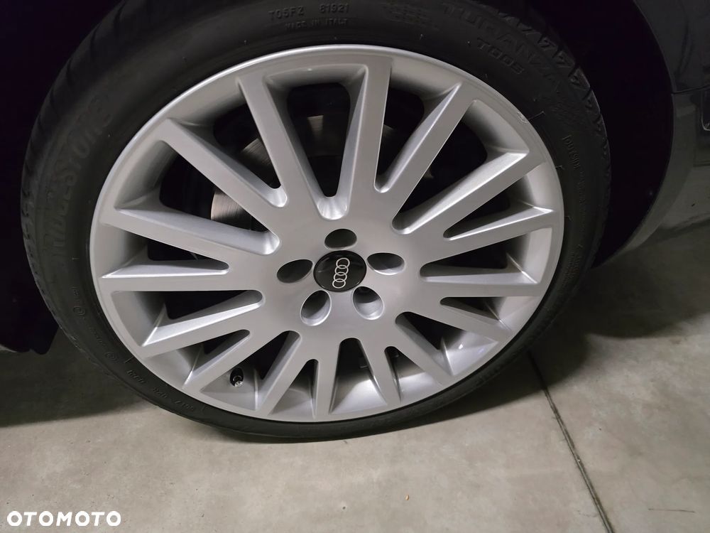 Audi A6 Avant - 9