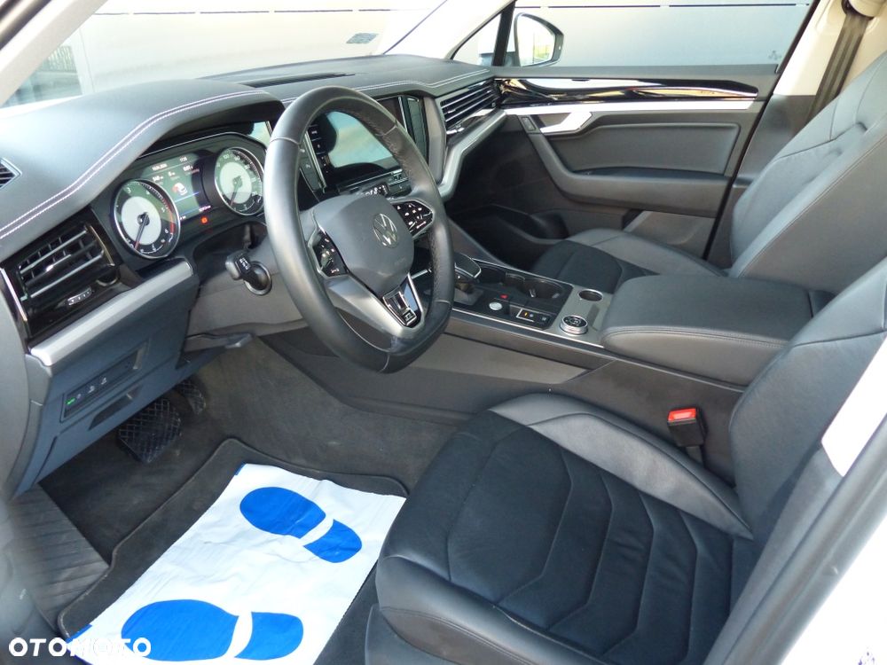 Volkswagen Touareg 3.0 V6 TDI SCR 4Mot - 10