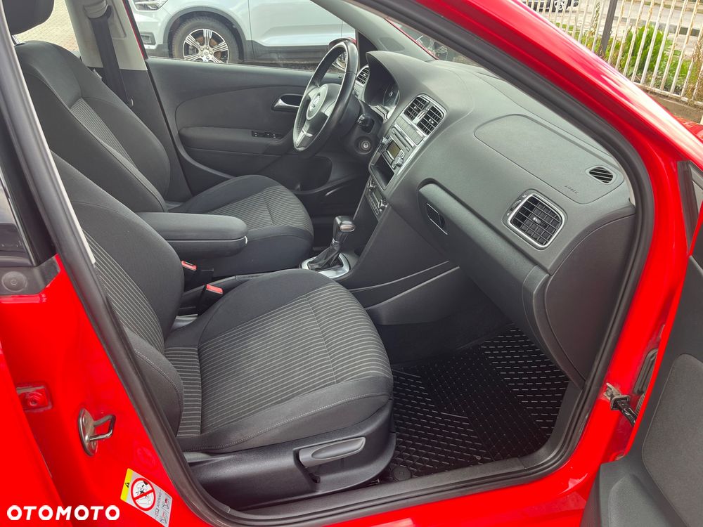 Volkswagen Polo 1.4 16V Highline DSG - 7