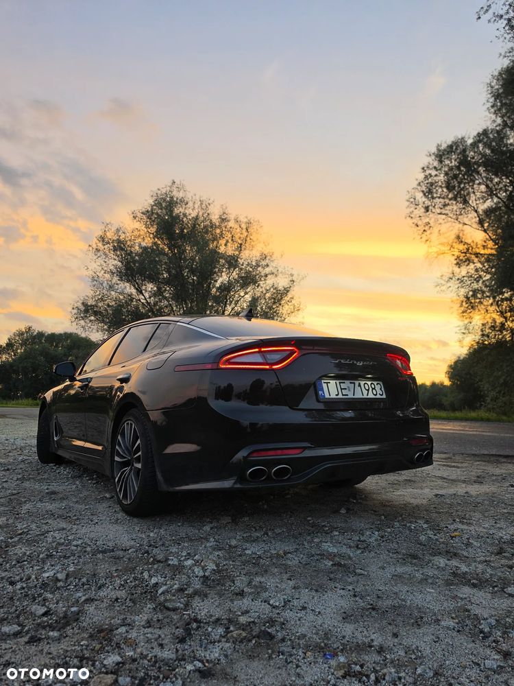 Kia Stinger 2.0 T-GDI GT Line - 2