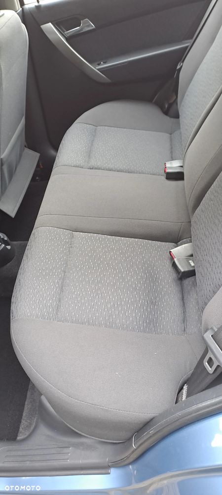 Chevrolet Aveo - 12
