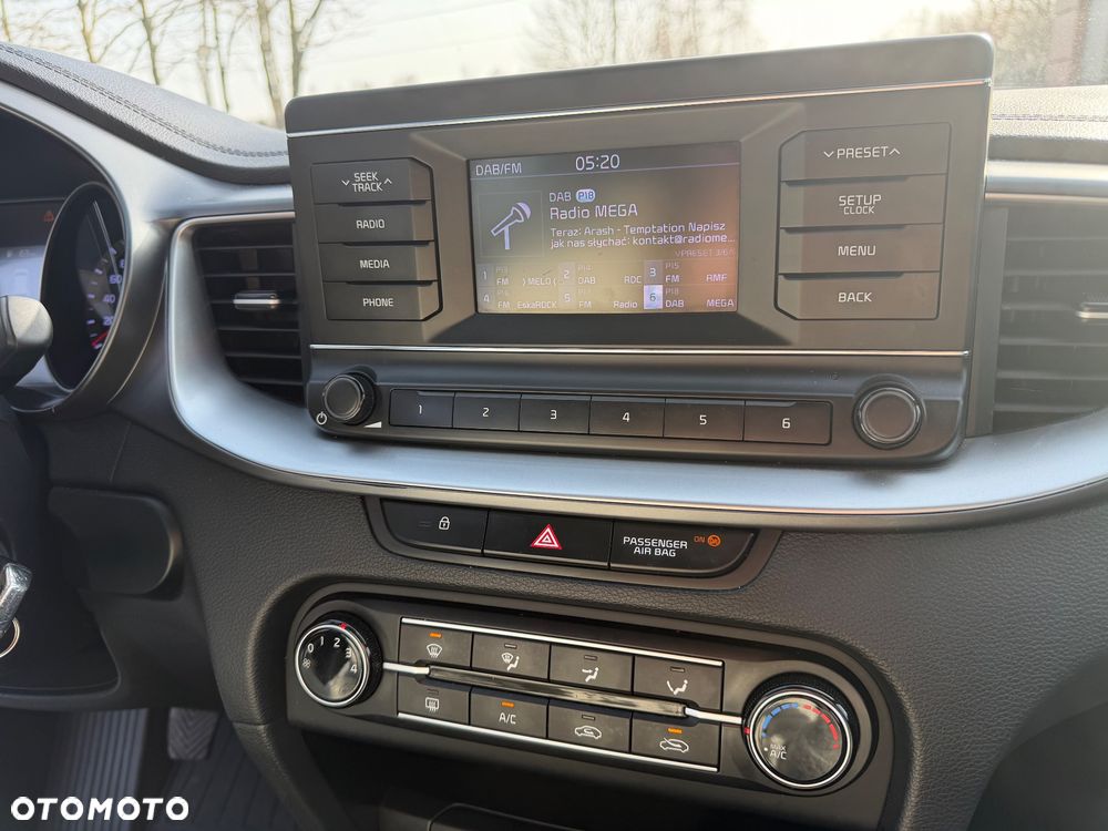 Kia Ceed 1.0 T-GDI S - 27